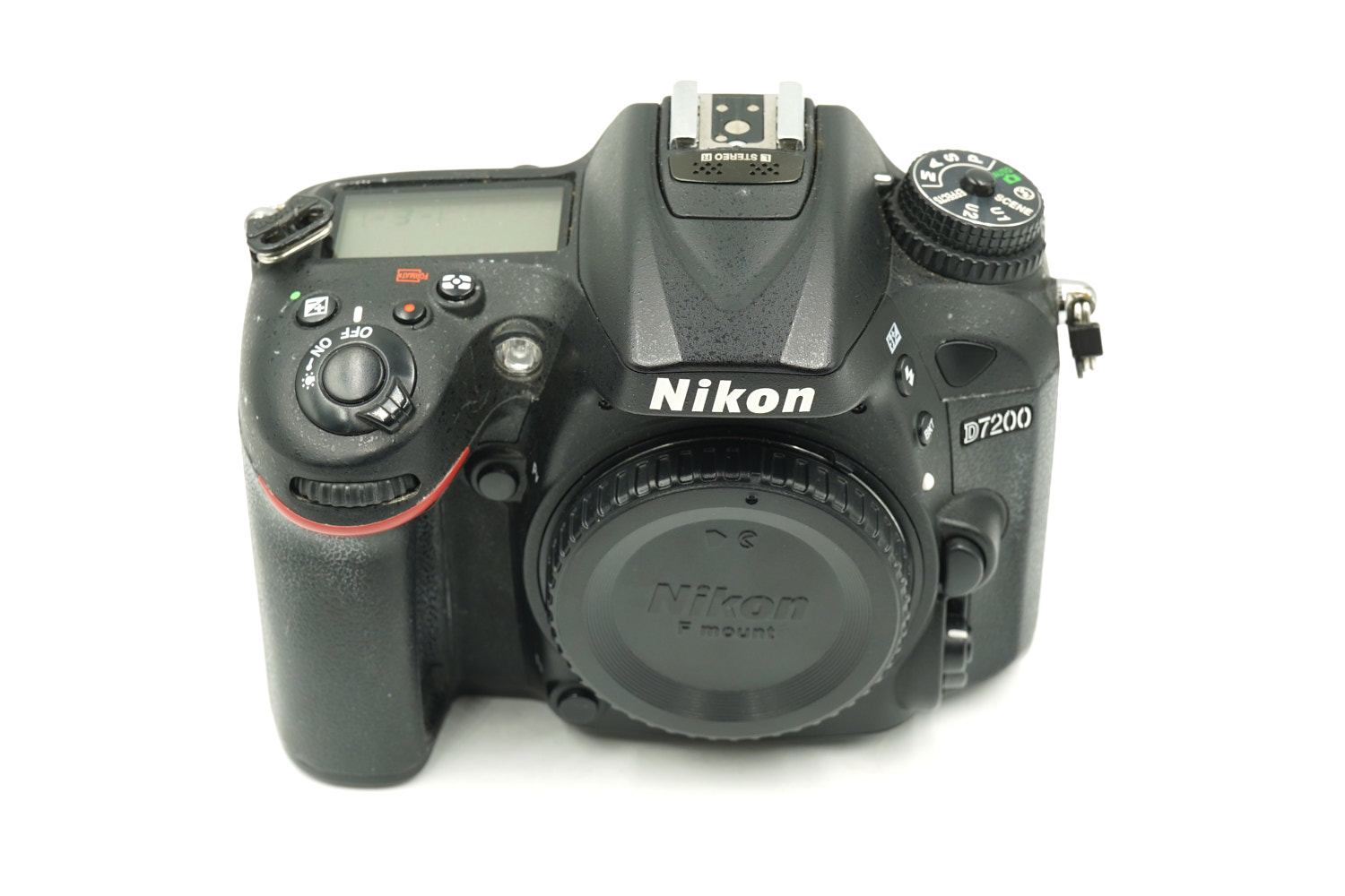 Used Nikon D7200 DX-Format DSLR Body Questions & Answers