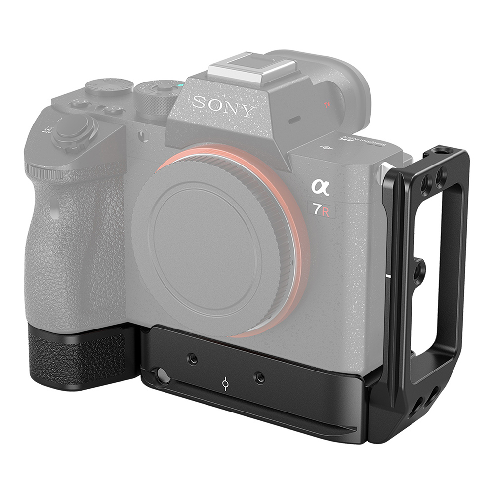 Can I access the battery compartment of a Sony A9 I without having to remove baseplate from camera