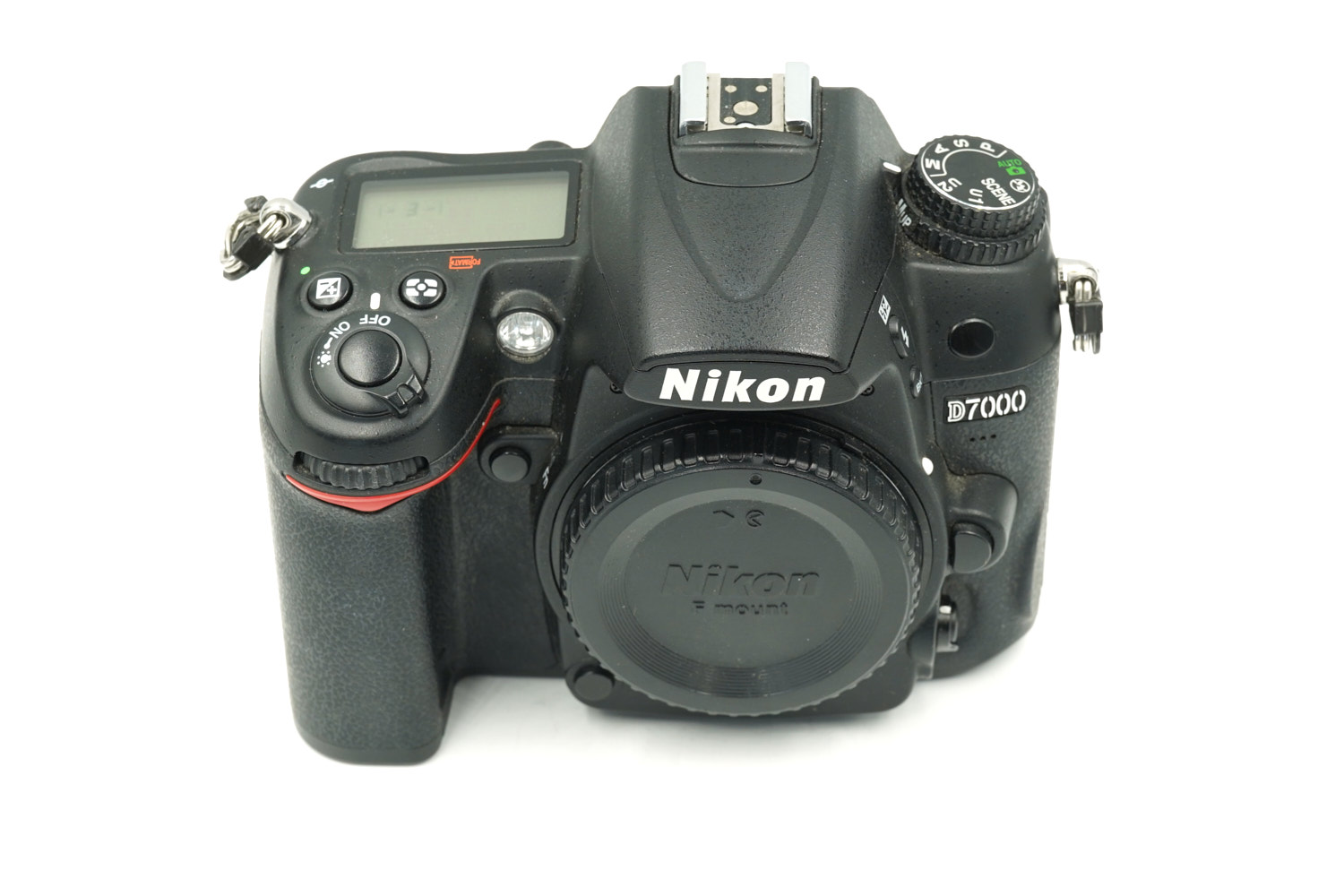 Used Nikon D7000 Body Questions & Answers