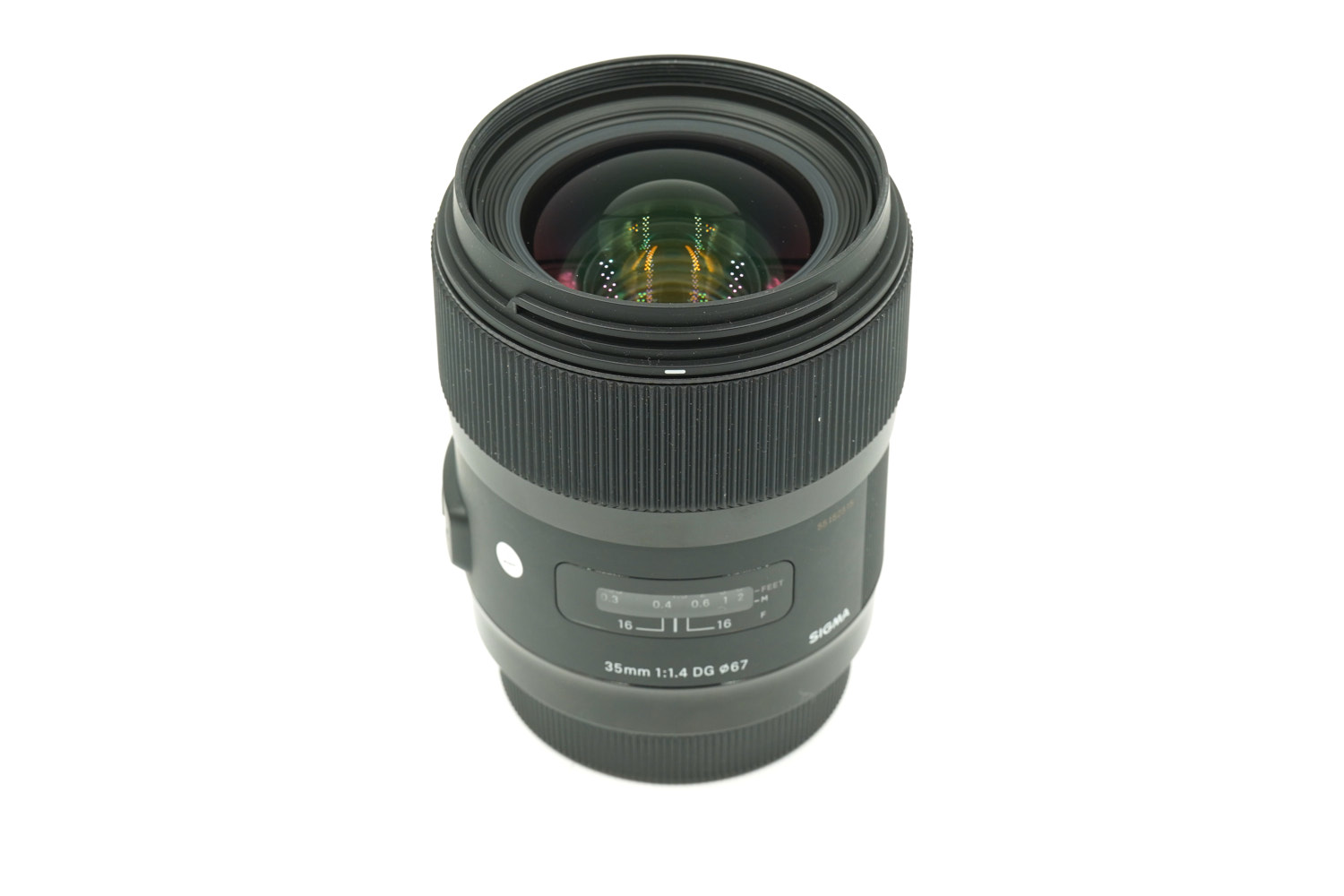 Does this lens have a HSM?